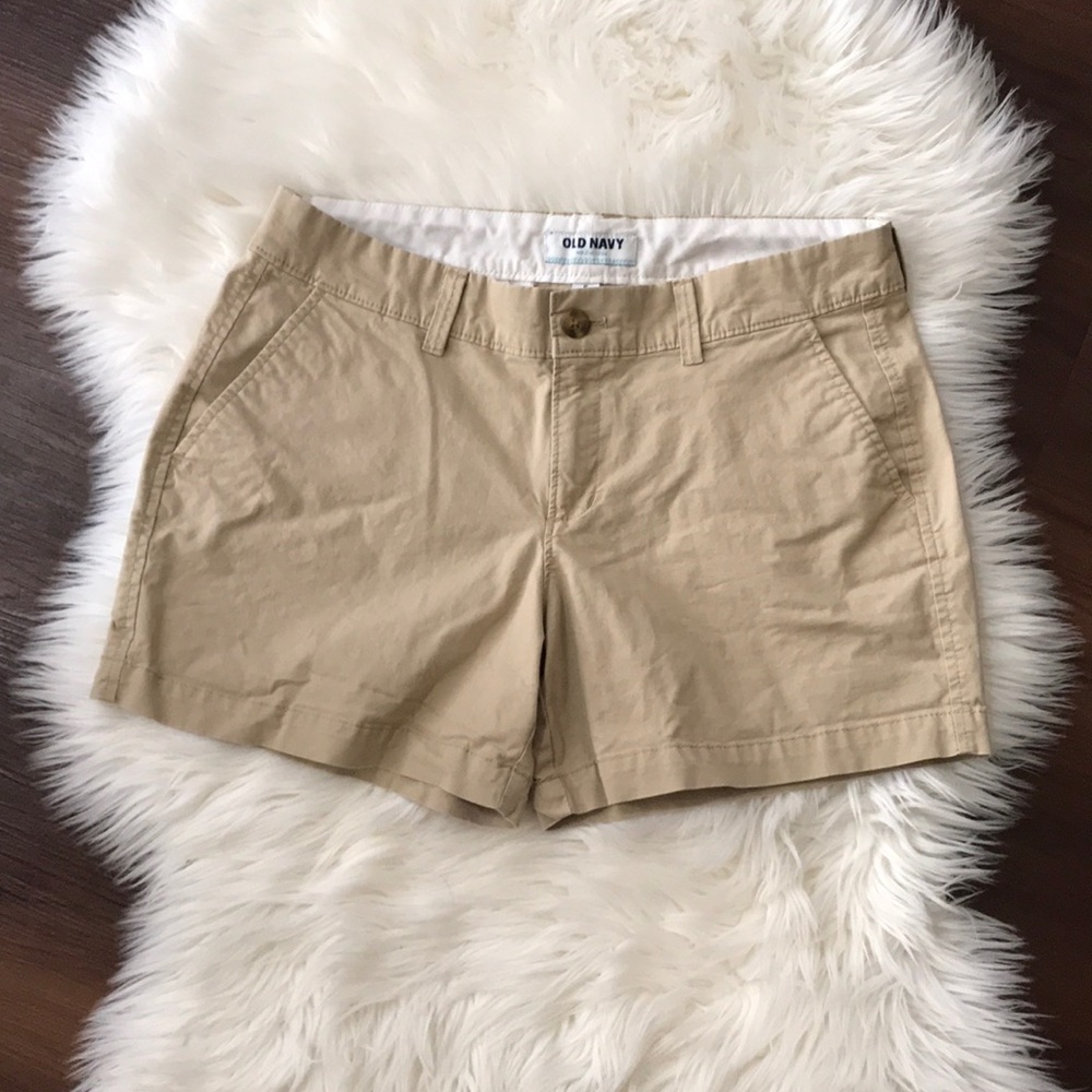 8 for $25🎈 Old navy shorts - Picture 1 of 3